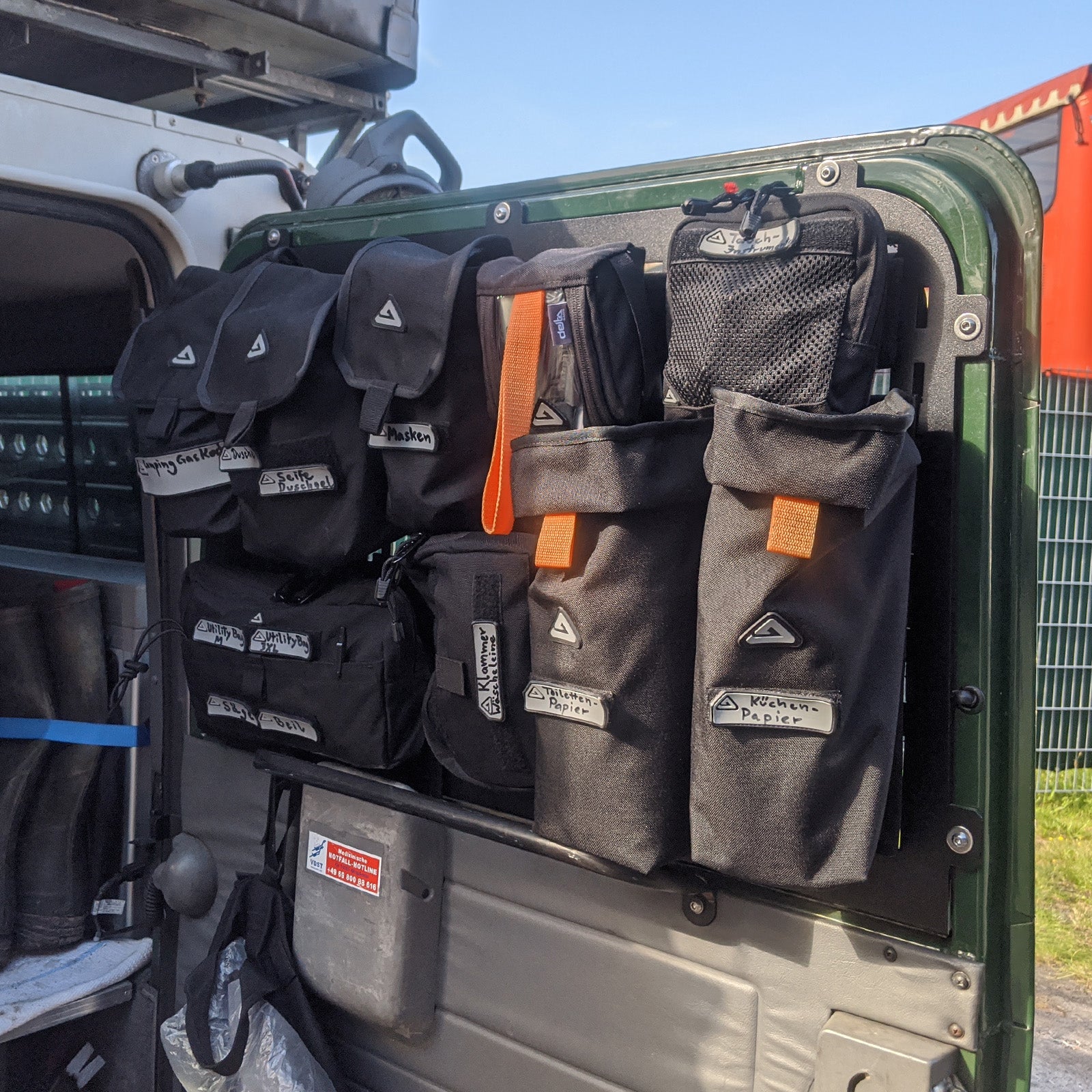 Inside Panel Rear Door Land Rover Defender TDI/TD5 L – Hochwertiges Zubehör